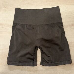 Oner active shorts size small